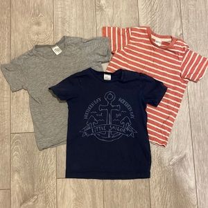 H&M shirt sleeve bundle!all size 12-18 mo. Shoulder snaps on all!